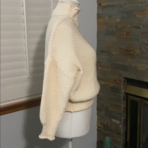 NWOT Cowl Neck, Knitted Chunky Pullover Sweater - Picture 3 of 8